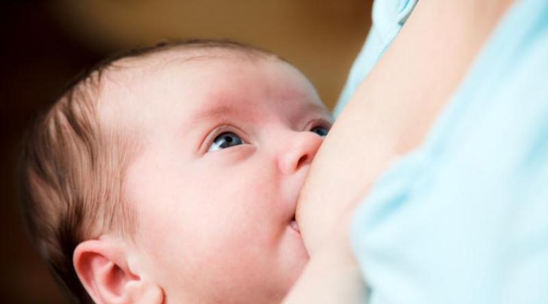 Как организовать грудное вскармливание: рекомендации консультантов и советы кормящих мам